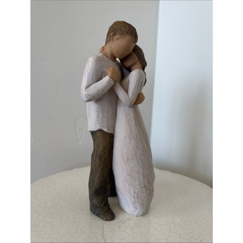 Willow Tree PROMISE 2003 by Susan Lordi Hand-Painted Resin in Cream and Brown
